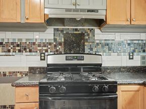 1536 Garvin Ave, Richmond CA 94801