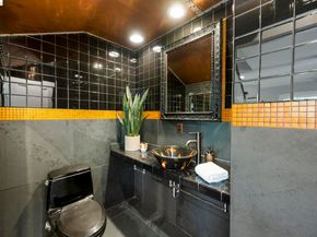 683 Mandana Blvd., Oakland CA 94610