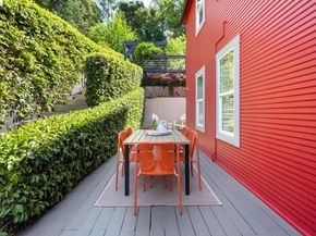 683 Mandana Blvd., Oakland CA 94610