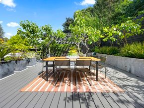 683 Mandana Blvd., Oakland CA 94610