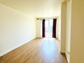 423 7th St 303, Oakland CA 94607