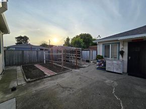 1636 Virginia St, San Leandro CA 94577