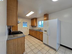 1636 Virginia St, San Leandro CA 94577