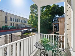 1944 E 20Th St, Oakland CA 94606