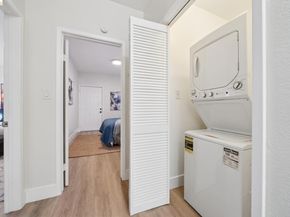 1944 E 20Th St, Oakland CA 94606