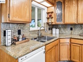 3439 Wyndale Dr, Castro Valley CA 94546
