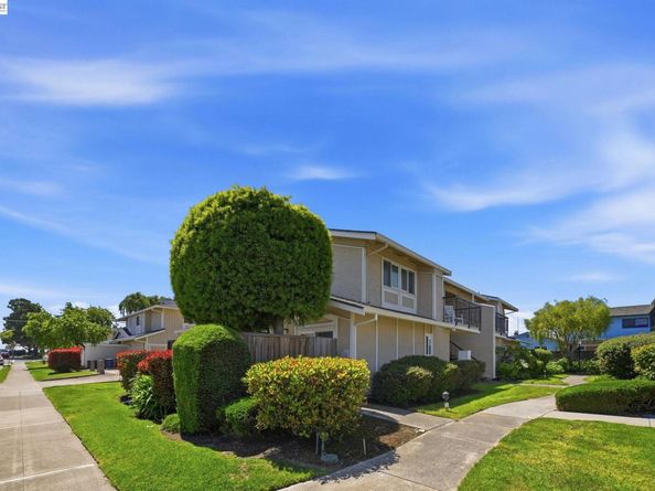 14615 Doolittle Dr, San Leandro CA 94577
