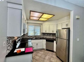 2934 Flint St 105, Union City CA 94587