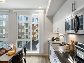 260 Brooklyn Basin Way 467, Oakland CA 94606
