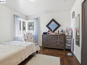 882 W Tennyson Rd, Hayward CA 94544