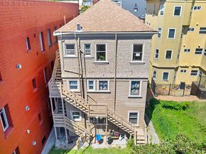 667 10Th St, Oakland CA 94607