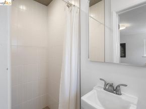 5637 Ludwig Avenue, El Cerrito CA 94530