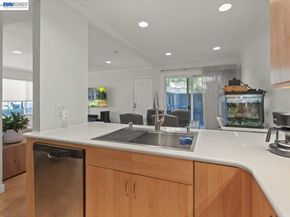 150 Aurora Plz, Union City CA 94587