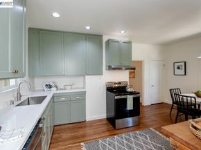 1410 Sherman St, Alameda CA 94501