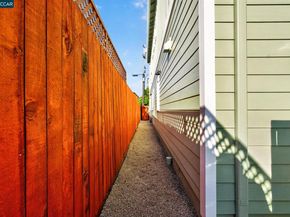 906 Adams, Albany CA 94706