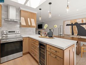 1152 Fairlawn Ct 3, Walnut Creek CA 94595