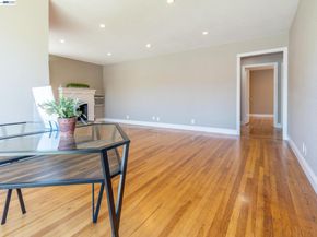 21835 Redwood Rd, Castro Valley CA 94546