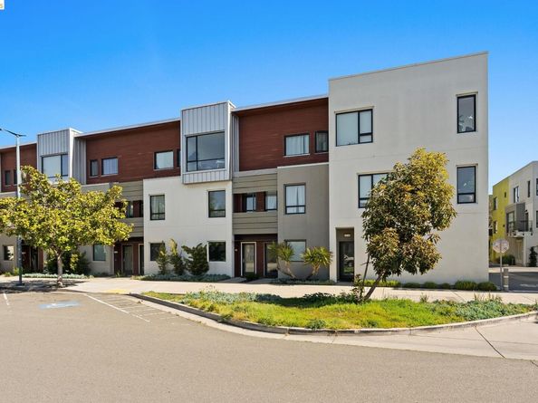1780 12TH St, Oakland CA 94607