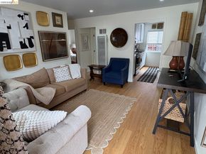 1728 7th ST C, Berkeley CA 94710