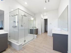 45188 Tom Blalock St 301, Fremont CA 94539