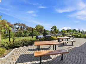 42111 Osgood Rd 208, Fremont CA 94539