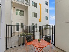 42111 Osgood Rd 208, Fremont CA 94539