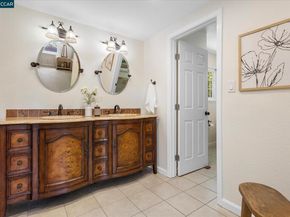 651 Derbyshire Pl, Danville CA 94526
