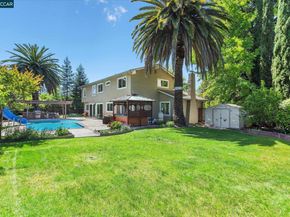 651 Derbyshire Pl, Danville CA 94526
