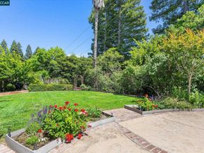 651 Derbyshire Pl, Danville CA 94526