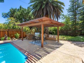 651 Derbyshire Pl, Danville CA 94526