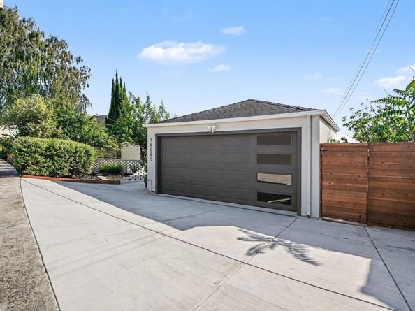 16085 Gramercy Dr, Castro Valley CA 94578