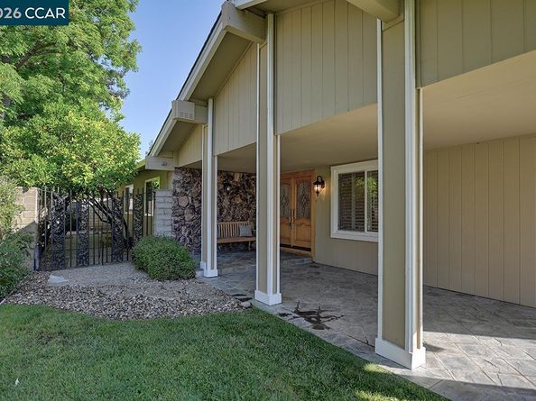 2122 Dunblane Ct, Walnut Creek CA 94598