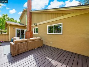 599 Mt Dell Dr, Clayton CA 94517