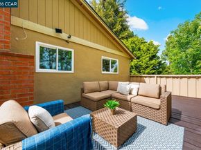 599 Mt Dell Dr, Clayton CA 94517
