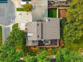 599 Mt Dell Dr, Clayton CA 94517