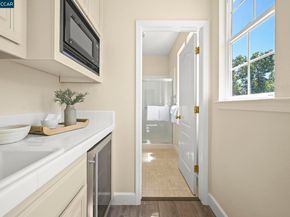 950 Maplegate Ct, Concord CA 94521