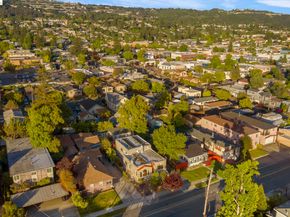 3600 Quigley St, Oakland CA 94619