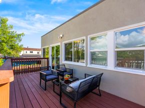 3600 Quigley St, Oakland CA 94619