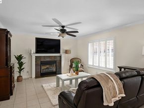2473 Centennial Ln, Hayward CA 94541