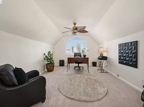 2473 Centennial Ln, Hayward CA 94541