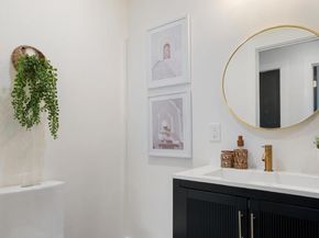 5521 Fremont St, Oakland CA 94608