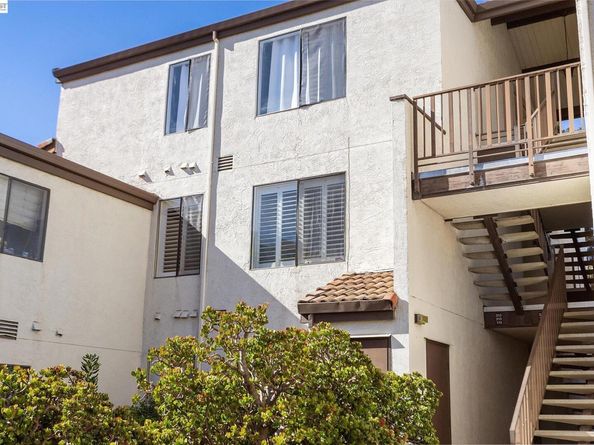 21117 Gary Drive 213, Hayward CA 94546