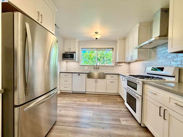 1706 140th, San Leandro CA 94578