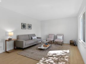 3825 Brockton Dr, Pleasanton CA 94588