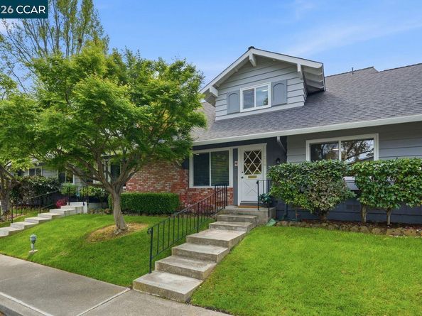 204 Miramonte Dr, Moraga CA 94556