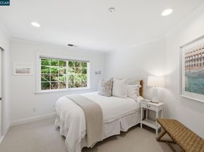 3 Honey Hill Ct, Orinda CA 94563