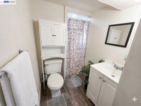 1710 Gaynor Ave, Richmond CA 94801