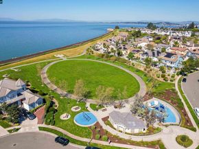 1012 Salt Spray Ter, Hercules CA 94547