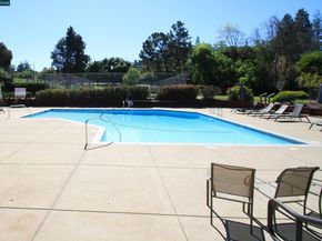 1509 Ashwood Dr, Martinez CA 94553
