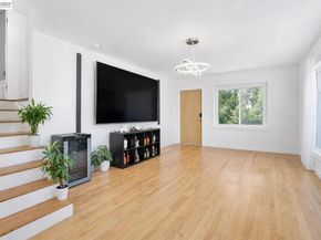 24849 2nd St, Hayward CA 94541